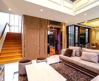 Houses for sale สถาบันเทคโนโลยีไทย-ญี่ปุ่น : 4-BR House For Sale, The Urban Reserve Rama 9-Motorway, Near ARL Hua Mak (ID 2317521)