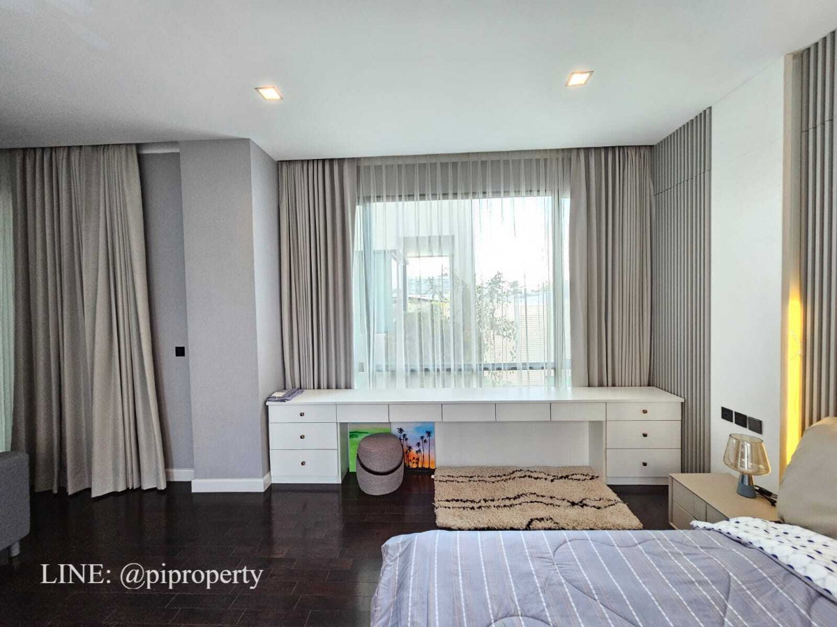 รูป ขายบ้านเดี่ยวหรูสไตล์โมเดิร์นตกแต่งพร้อมอยู่ โครงการเดอะเจนทรี พัฒนาการ 4 ห้องนอน 5 ห้องน้ำ ที่จอดรถ 3 คัน บ้านเดี่ยวสุดหรูในโครงการพัฒนาการ - รูปที่ 22/67