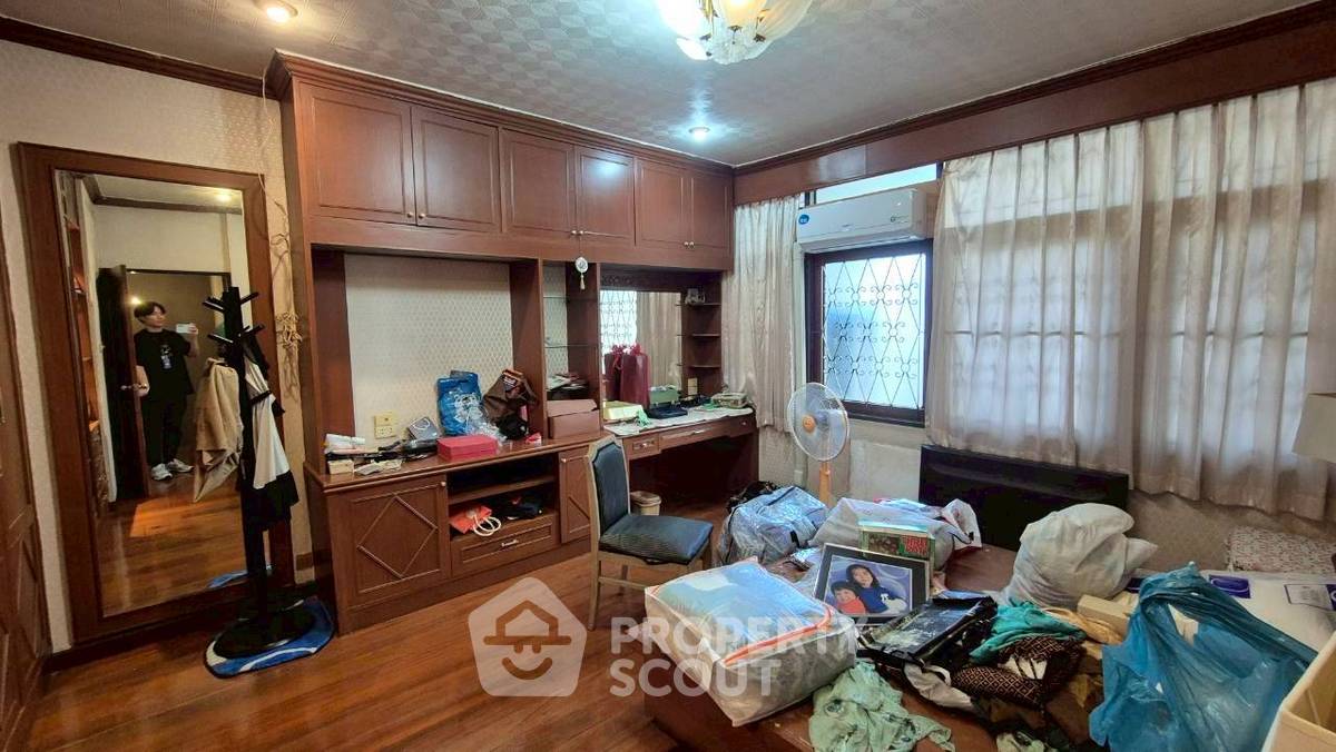 รูป บ้านให้เช่า 3 ห้องนอน สุขุมวิท คลองตันเหนือ ใกล้ BTS ทองหล่อ (ID 2361980) - รูปที่ 16/19