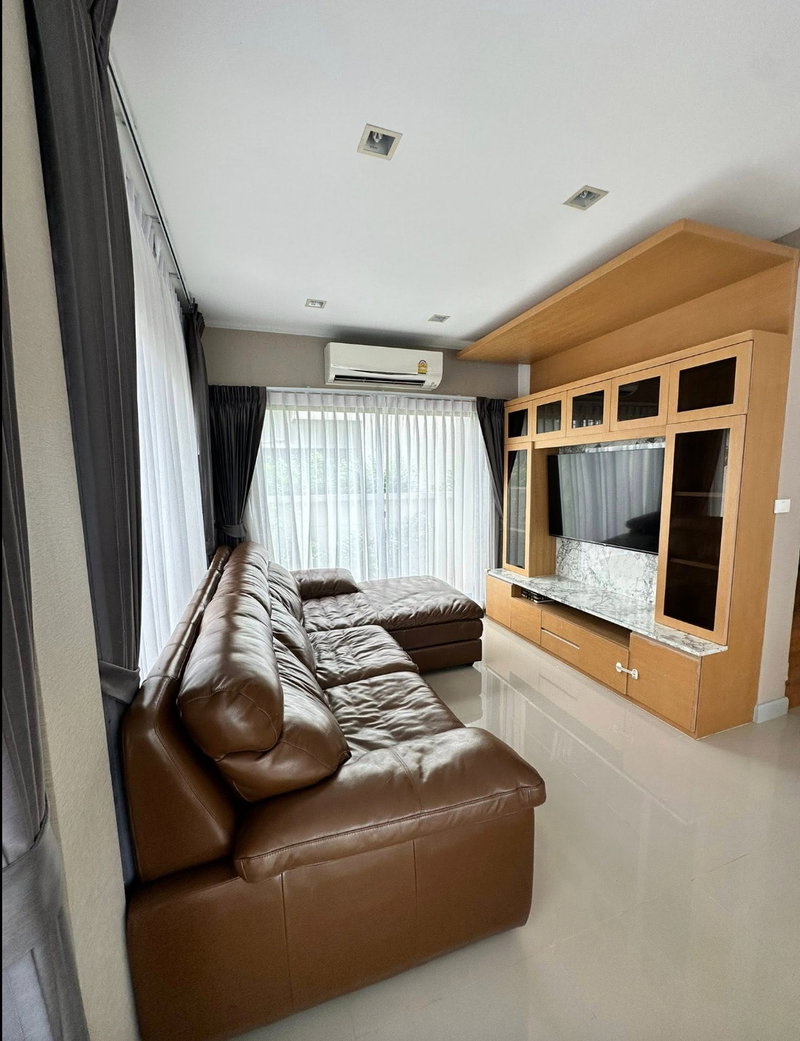 บ้านเดี่ยวให้เช่า : ว่างพร้อมอยู่! 3นอน 3น้ำ 177ตรม. จอดรถ2คัน Line id: @pfagent