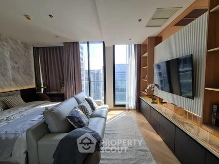 1-BR 52 Sqm, 35th-Floor Condo For Sale at Noble Ploenchit Near BTS Phloen Chit (100m) (ID 389759)