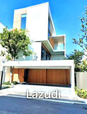 บ้านเดี่ยว ถนนกรุงเทพ-ชลบุรี มอเตอร์เวย์ : 3 Bedroom 4 Bathroom 324 SQ.M VIVE Rama 9