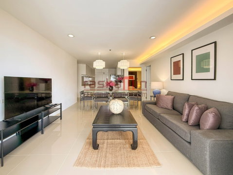 Waterford Diamond Tower – 4-Bedroom Condo for Rent