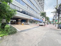 Facility 4