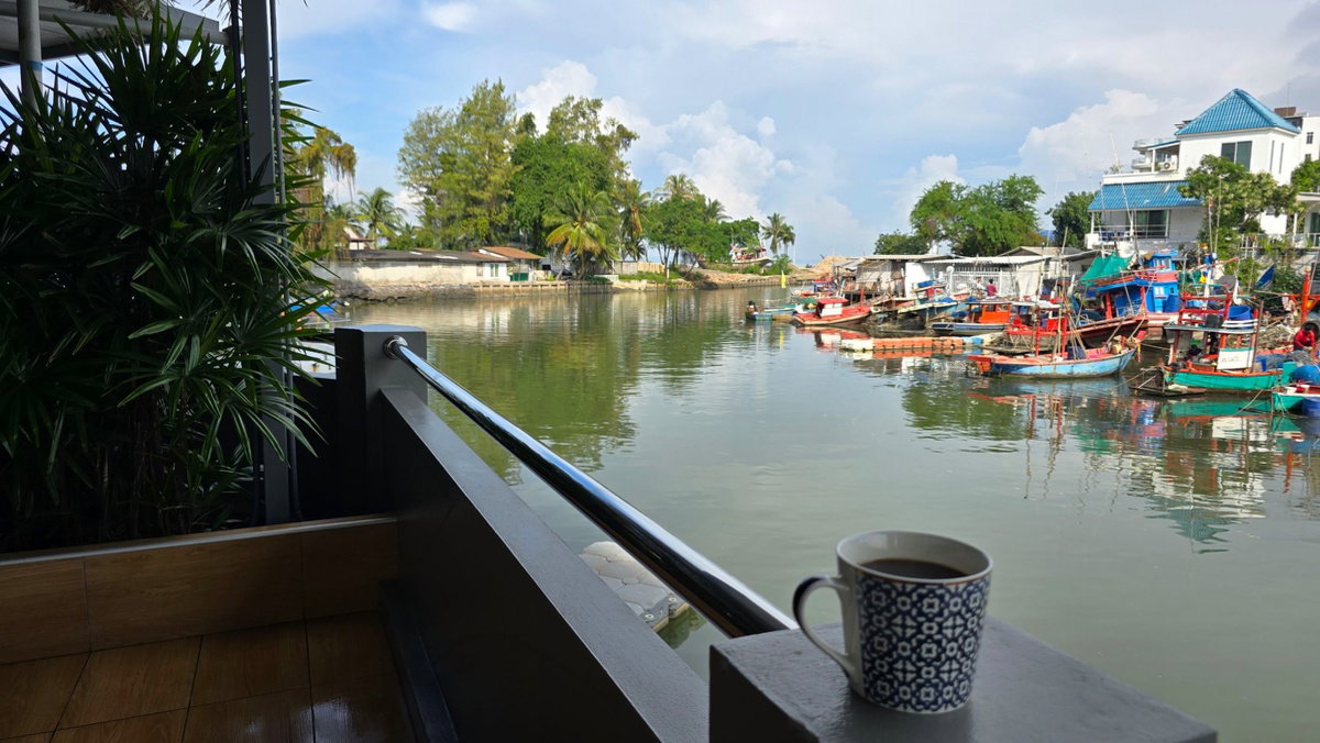 รูป ขายคอนโดริมหาด เวล มารีน่า คอนโดมิเนียม ห้องตกแต่งสวยยกเฟอร์ให้ทั้งห้อง  - รูปที่ 46/52