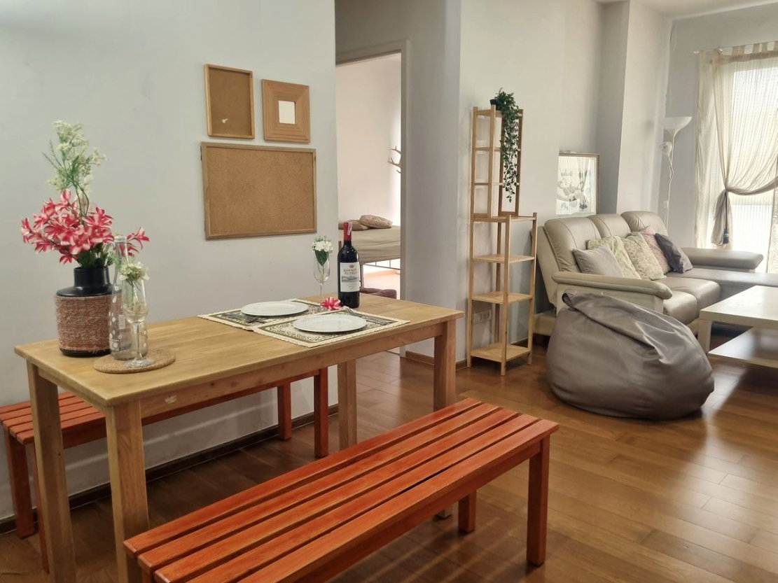 picture Code: KJ9263  for rent Hive Taksin // Line ID: @kjcondo (with @) // - 6/23