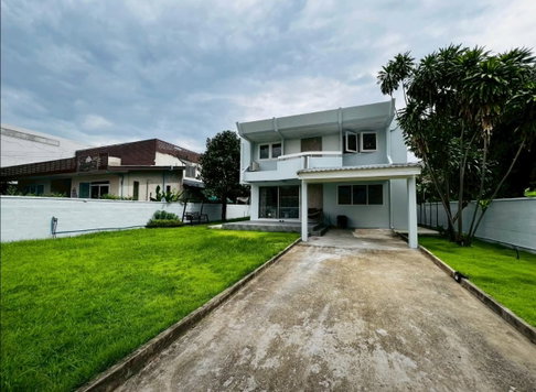 LTH13411 – House for Rent | Phattanakan 53 | 299 sqm | 4 Beds 3 Baths | 85K/Month | Near APL Huamark | บ้านให้เช่า พัฒนาการ 53