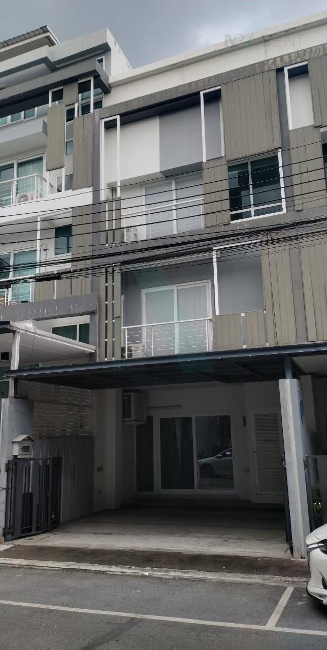 Townhouses for sale : 📌 For Sell Town house SPACE LADPRAO-MENGJAI 3-story 3 bedroom 4 bathroom