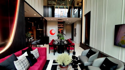 ขายบ้านเดี่ยว : LTH13433 – House for Sale | The Gentry Sukhumvit - Bangna | 553 sqm | 5 Beds 6 Baths | 59.9 MB | Near Berkeley International School 