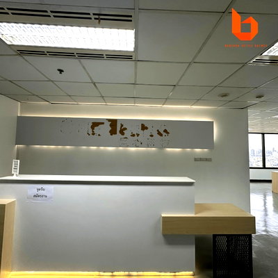 Office for rent : Office for Rent Ratchadaphisek 278 sq.m. near MRT Huai Khwang 