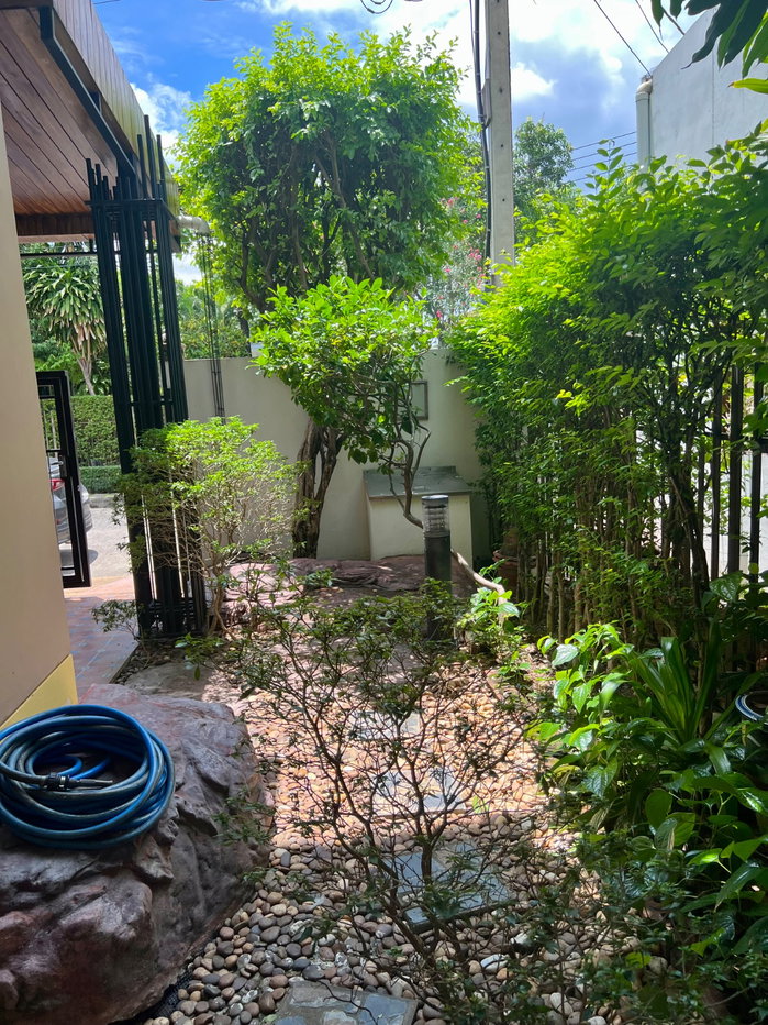 รูป 🏡 ขายบ้านเดี่ยว 2 ชั้น โครงการเศรษฐสิริ วงแหวน–รามอินทรา | บ้านสวย บรรยากาศสงบ ร่มรื่น ทิศใต้ ลมเย็นสบาย ✨ - รูปที่ 9/25