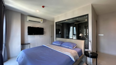 Rhythm Sukhumvit 36-38 Condominium