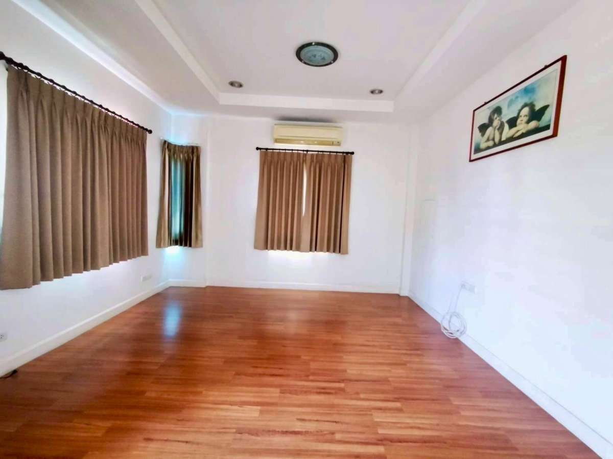 รูป 🏡 ขายบ้านเดี่ยว 2 ชั้น โครงการเศรษฐสิริ วงแหวน–รามอินทรา | บ้านสวย บรรยากาศสงบ ร่มรื่น ทิศใต้ ลมเย็นสบาย ✨ - รูปที่ 8/25