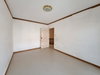 listing thumbnail image 32