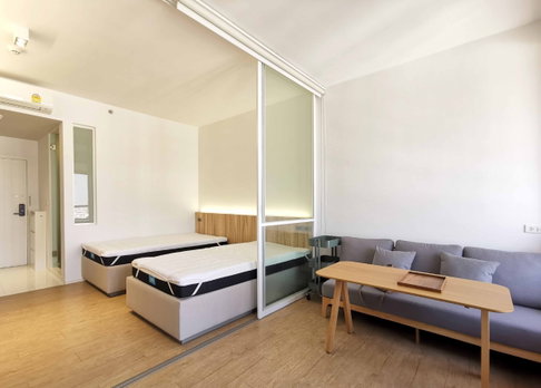 Triple Y Residence【𝐑𝐄𝐍𝐓】🔥ห้องกว้างน่าอยู่ มีมุมอ่านหนังสือเหมาะกับการทำงาน/อ่านหนังสือ🔥  ติดต่อไลน์ไอดี: @hacondo