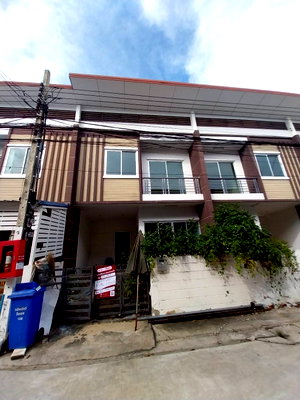 ขายทาวน์โฮม : AV 2465 : หมู่บ้านทรัพย์ทวี วิลเลจ 