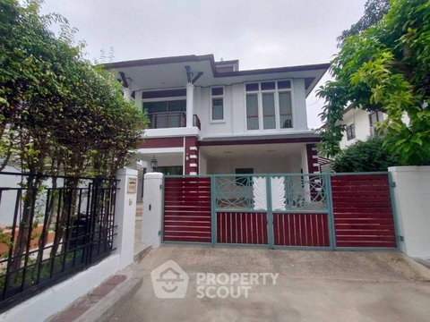 บ้าน 3 ห้องนอน ขาย ที่ เซทสิริ พรัจฉาเพิ่ม เรสซิเดนซ์ 1 นนทบุรี 180 ตร.ม. (ID 2169207)