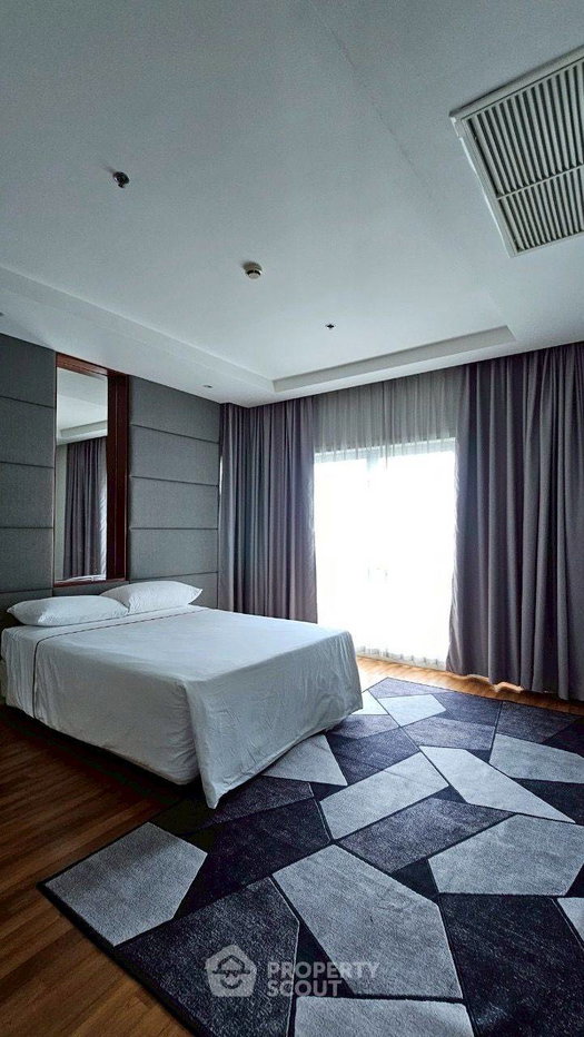 รูป คอนโด 5 ห้องนอน ชั้น 15 ขึ้นไป พื้นที่ 385 ตร.ม. Royal Residence Park ใกล้ BTS เพลินจิต (ID 2199554) - รูปที่ 2/18