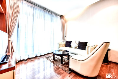 Condos for rent : ✨✨Move-in Ready, Just Bring Your Stuff The Address Sukhumvit 28 near BTS Phrom Phong
