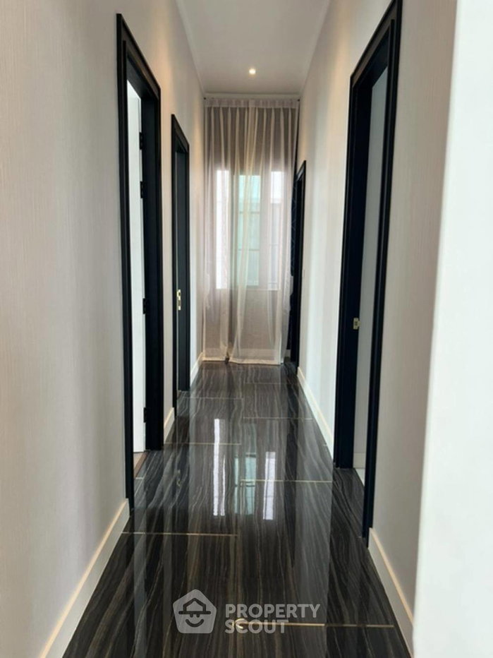 รูป บ้าน 5 ห้องนอน ให้เช่า โครงการ Maison Blanche สุขุมวิท 67 ใกล้ BTS พระโขนง 400 เมตร (ID 1497463) - รูปที่ 9/20