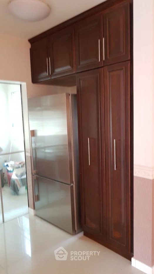 picture 3-Bedroom House For Sale Near Bang Phlap, Pak Kret, Nonthaburi (ID 1484729) - 7/14