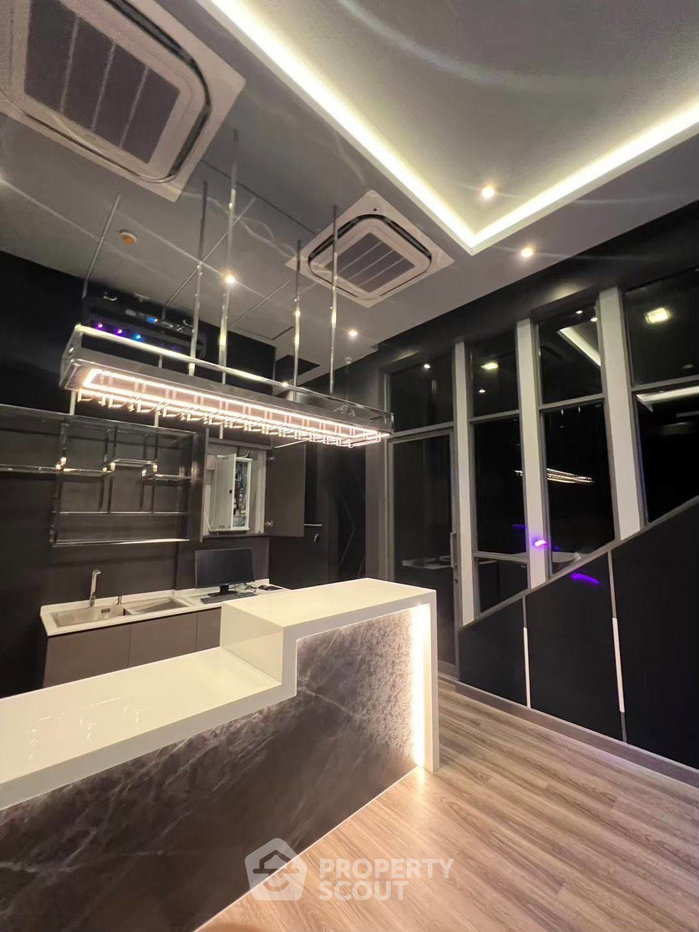รูป คอนโด 2 ห้องนอน 280 ตร.ม. ขายที่ Totnes Condo ลาดพร้าว (ID 2367120) - รูปที่ 14/17