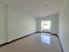 listing thumbnail image 31