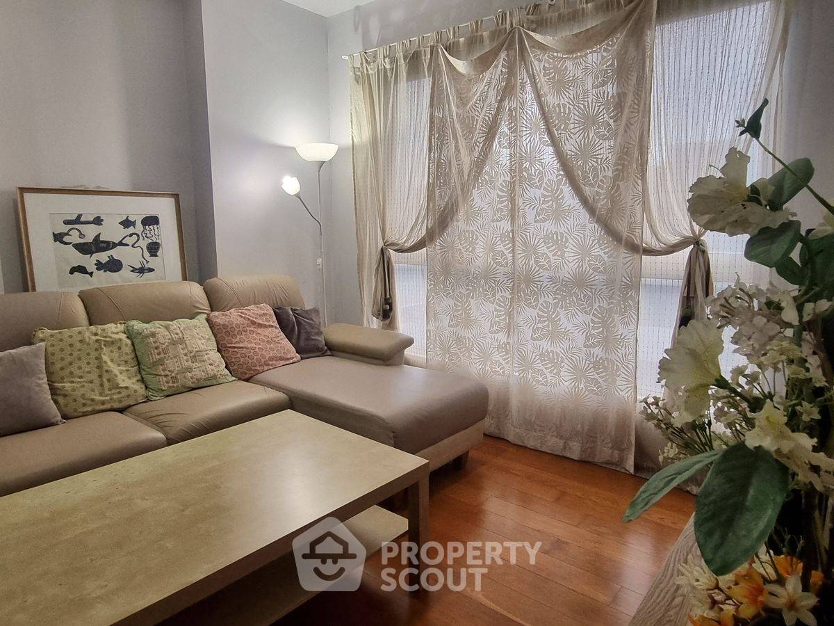 รูป คอนโด 2 ห้องนอน 67 ตร.ม. ราคาเหมาะสม โครงการ Hive Taksin ใกล้ BTS วงเวียนใหญ่ 100 ม. (ID 2363976) - รูปที่ 2/32