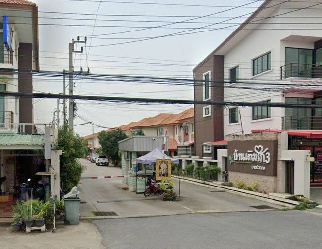 Baan Termrak 3 Bangbuathong