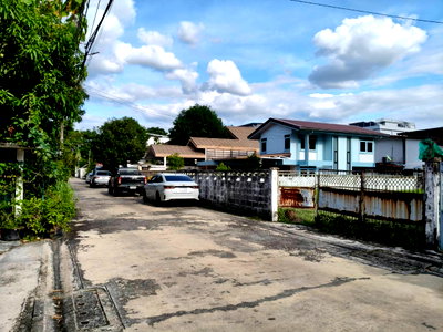 ที่ดิน แม็กซ์แวลู พัฒนาการ : ขายที่ดินพระรามเก้า ซอย 51 หมู่บ้านเสรี ที่ดิน 87 ตร.ว ถนนกว้างน่าอยู่ ใกล้ The nine พระราม9 เดอะไนน์ ศรีนครินทร์ พัฒนาการ หัวหมาก สุวรรณ 0879074045