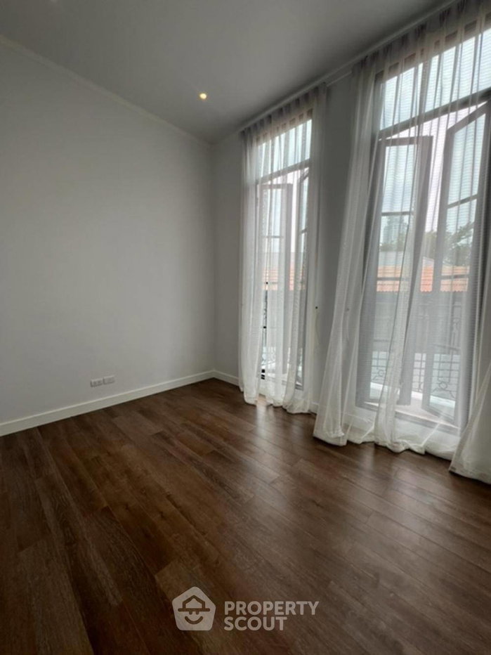 รูป บ้าน 5 ห้องนอน ให้เช่า โครงการ Maison Blanche สุขุมวิท 67 ใกล้ BTS พระโขนง 400 เมตร (ID 1497463) - รูปที่ 11/20