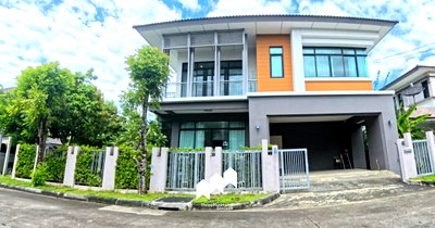 ขายบ้านเดี่ยว : บ้านเดี่ยวAtoll Jaya Bay บางนา ขาย 3ห้องนอน 3ห้องน้ำ ที่ดิน 72วา แปลงมุม มีสวนข้างบ้าน