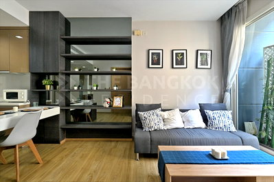 Condos for rent : ✨✨Location Near Employment, Surrounded by Lifestyles Siri At Sukhumvit near BTS Thong Lo