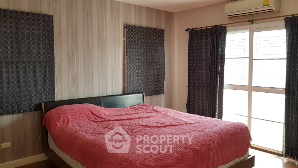 picture 3-Bedroom House For Sale Near Bang Phlap, Pak Kret, Nonthaburi (ID 1484729) - 11/14