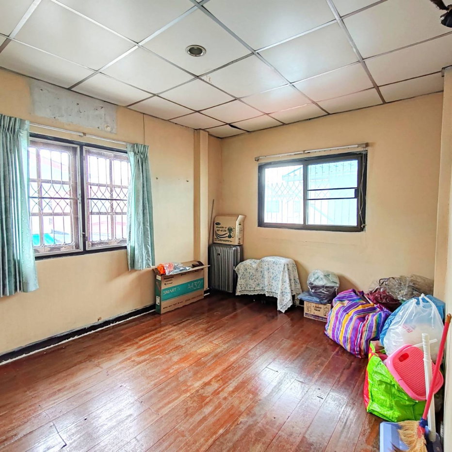 รูป 🏠 ขายบ้านแฝด 2 ชั้น 35 ตรว. “รุ่งสว่างวิลเลจ รามอินทรา 8” ใกล้รถไฟฟ้า 2 สาย เข้าเมืองง่าย เดินทางสะดวกทุกเส้นทาง - รูปที่ 11/14