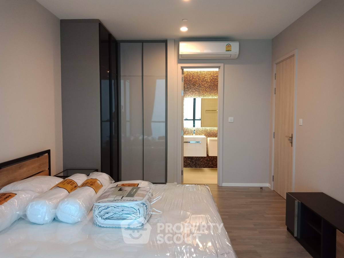รูป คอนโด 2 ห้องนอน 87 ตร.ม. ขาย ที่ 333 Riverside ใกล้ MRT บางโพ 100 ม. (ID 2369421) - รูปที่ 10/28