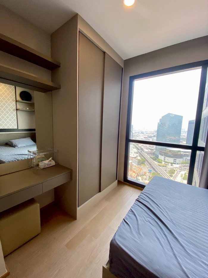 รูป Ashton Chula Silom【𝐒𝐄𝐋𝐋 & 𝐑𝐄𝐍𝐓】🔥เรียบ เนี้ยบ เท่ ลงตัวทุกมุมในดีไซน์ลักซ์โมเดิร์น🔥  ติดต่อไลน์ไอดี: @hacondo - รูปที่ 3/10