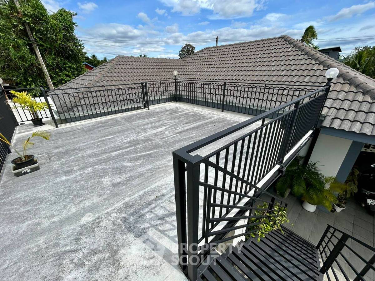 picture Pet-Friendly 3-BR House For Sale Near Map Prachan Lake, Pong, Chon Buri (ID 2373862) - 11/16