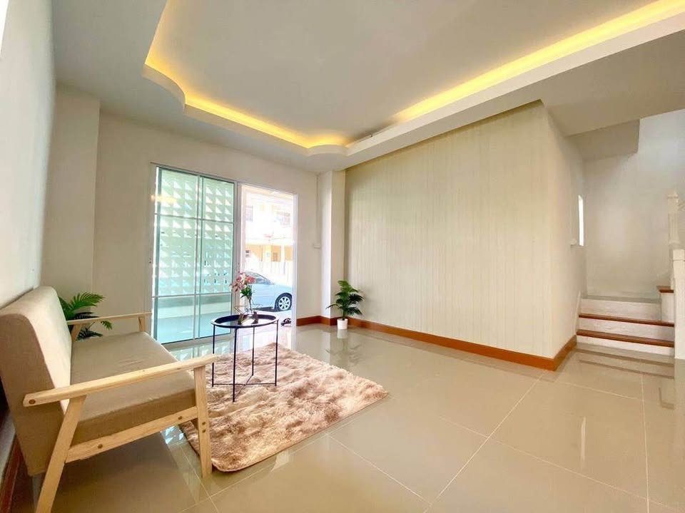 รูป 🏡✨ บ้านพร้อมอยู่ ทำเลทองคลองสาม ราคาดีสุดในย่านนี้‼️ เพียง 1.99 ล้าน ฟรีเฟอร์ฯ ฟรีโอน 🎁 - รูปที่ 13/16