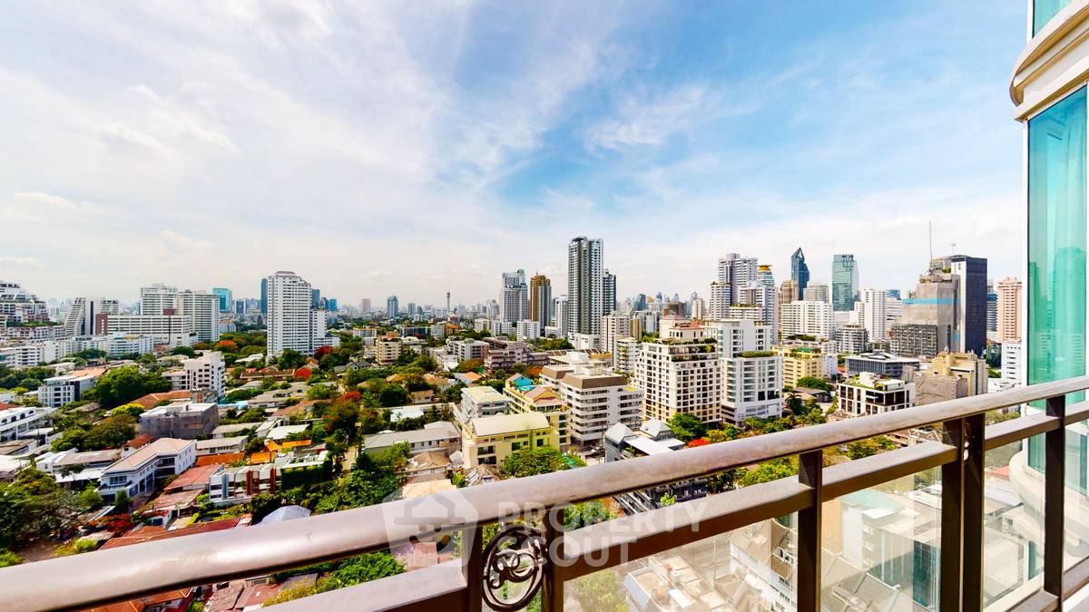 รูป คอนโด 2 ห้องนอน ที่ Royce Private Residence Sukhumvit 31 ชั้น 18 ใกล้ MRT สุขุมวิท (ID 374477) - รูปที่ 6/18