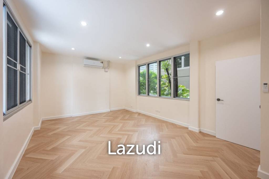 รูป 5 Bed  Detached House At The Amber at Chatuchak - รูปที่ 15/32