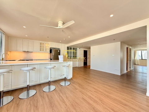 Lake Green | Beautifully Renovated 2 Bedroom Condo For Rent - BR16374CD