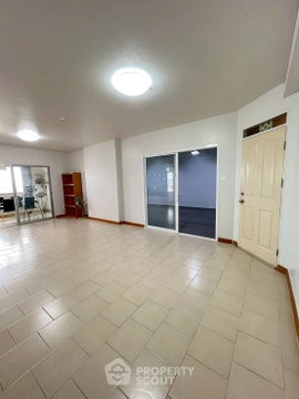 2-BR Condo (112 Sqm) City Home Ratchada - Pinklao, 16th Floor, Near MRT Bang O (ID 2377680)