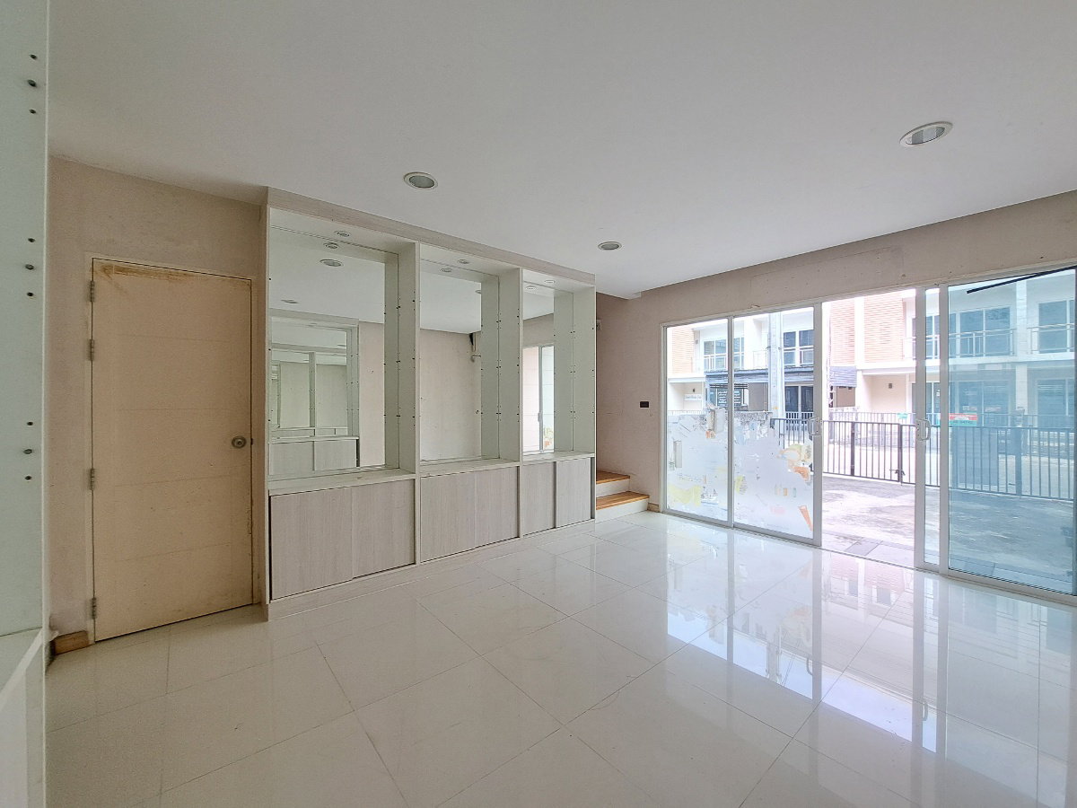 รูป AI 0144 : บ้านอยู่เย็น ดีลักซ์ ทาวน์  - รูปที่ 8/44