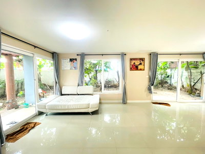 บ้านเดี่ยว เซ็นทรัล พลาซ่า บางนา : ขาย บ้านทำเลทอง หมู่บ้านเนเชอร่า บางนา (Natura Bangna)