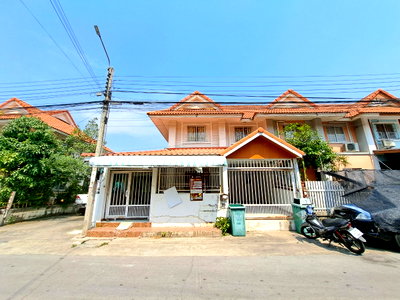ทาวน์โฮม สมุทรปราการ : AL 0210 : บ้านพฤกษา 34/1 (บ้านพนาลี)