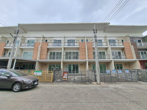 AI 0144 : บ้านอยู่เย็น ดีลักซ์ ทาวน์ 