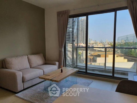 คอนโดเลี้ยงสัตว์ได้ 1 ห้องนอน The Lofts Ekkamai ใกล้ BTS เอกมัย 200 ม. (ID 687619)