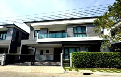 เช่าบ้านเดี่ยว มาร์เก็ต วิลเลจ สุวรรณภูมิ : ให้ เช่า บ้านเดี่ยว The City Bangna หมู่บ้าน เดอะซิตี้ บางนา 70 ตร.ว. 313 ตร.ม. 4 นอน 5 น้ำ 2 ชั้น จอดรถได้ 3 คัน