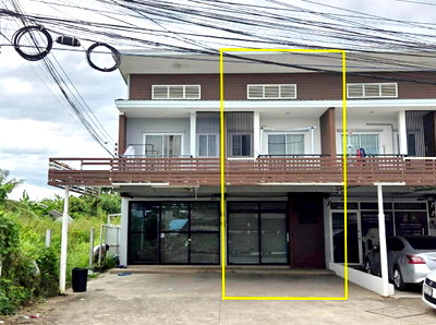 Townhouses for sale ม.วงษ์ชวลิตกุล : Townhouse for Sale, Ban Koh Soi 3 Korat | Tenant, Shopfront, Near Central Korat